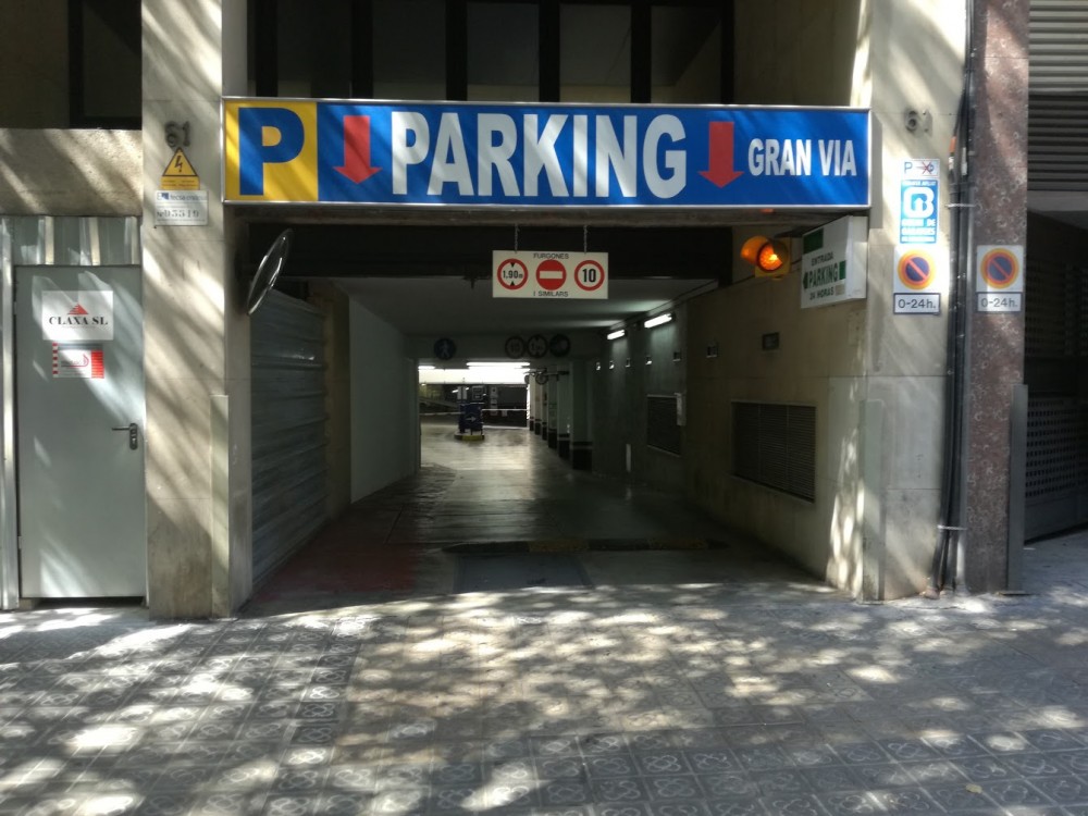 Parking Gran Vía. Parkings en Sant Antoni.