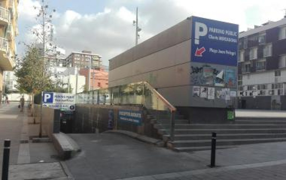 Parkings en la estación de Sants. Parking Joan Pelegrí. 